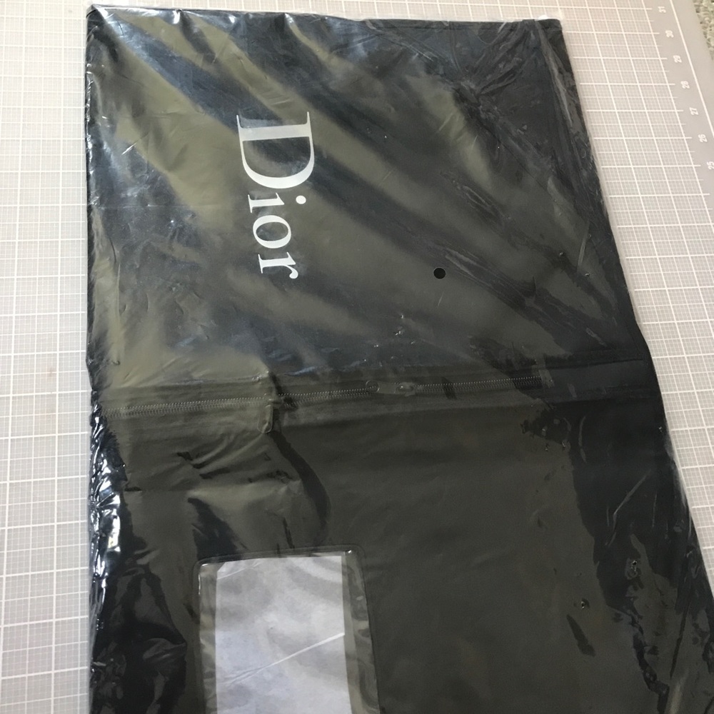 Christian Dior Garment Bag - Picture 5 of 9